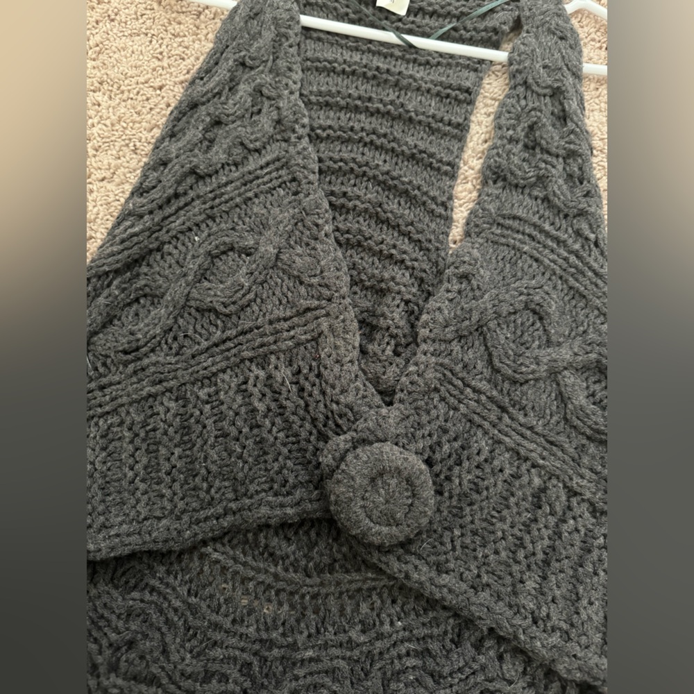 Hazel Cable Knit Vest View 2